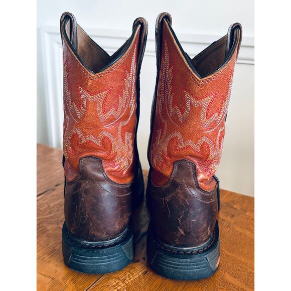 Boys' Youth Ariat WorkHog Wide Square Toe Boots, Size 2.5 - Picture 4 of 5